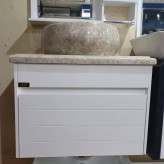 روشویی کابینتی pvc سفید فول ست با صفحه سنگی سایز 60 در 40 همراه با آینه و باکس