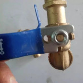 شیرشیلنگی دسته گازی قفلی3 (پس کرایه)