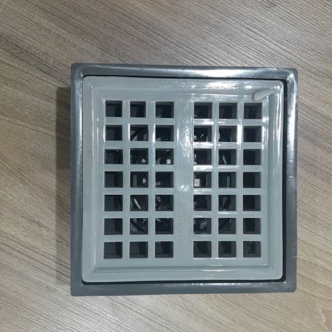 کفشور پلاستیکی با درب پلاستیکی سایز 15*15