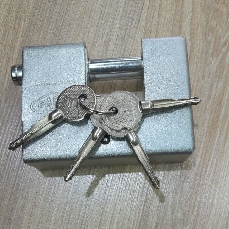 قفل کتابی پارس کلید چهار پر