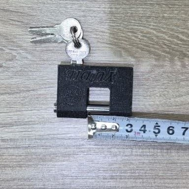 قفل کتابی کلید از کف