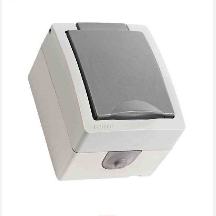 پریز روکار بارانی